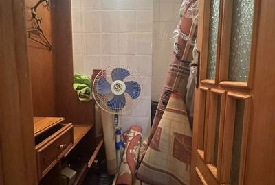 Apartament cu 3 camere în Radu Negru