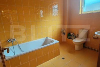 Casă cu 5 camere cu Teren 900 Mp în Ultracentral - 10