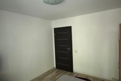 Apartament cu 2 camere nedecomandat în Central