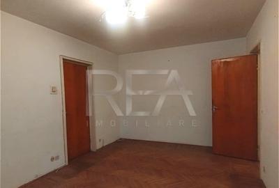 Apartament cu 3 camere semidecomandat în Titan - 4