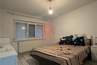 Apartament cu 2 camere decomandat, mobilat în Central