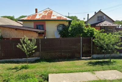 Casă individuală cu 2 camere cu Teren 130 Mp în Negreni - 2