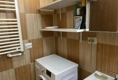 Apartament cu 3 camere decomandat în Central - 11