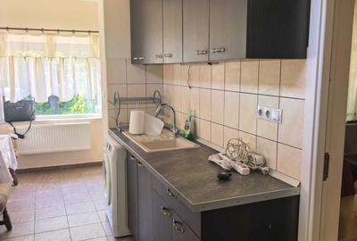Apartament cu 3 camere decomandat în Decebal