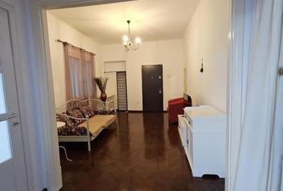 Apartament cu 2 camere în P-ța Romană - 2