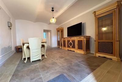 Apartament cu 3 camere decomandat în P-ța Maria - 2