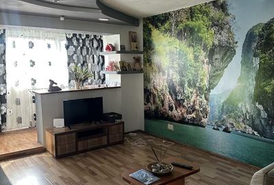 Apartament cu 2 camere decomandat în Ultracentral