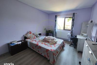 Casă cu 3 camere cu Teren 267 Mp în Malu Mare - 1