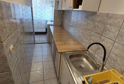 Garsonieră decomandată în Central - 3