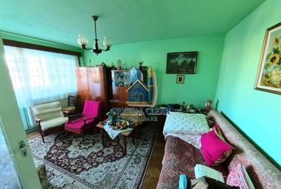 Apartament cu 3 camere decomandat în Dâmbu Pietros - 2