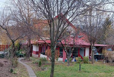 Casă individuală cu 5 camere cu Canalizare în Bârnova