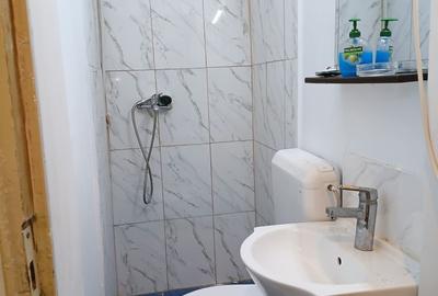 Apartament cu 2 camere decomandat în Universitate - 1