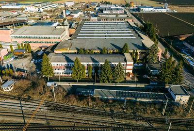 Spațiu comercial, de 2,920 mp, în Periferie