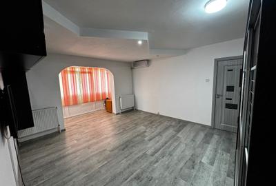 Apartament cu 2 camere semidecomandat în Unirii Sud - 1