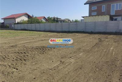 Teren intravilan de 1410 mp, în Sud - 3