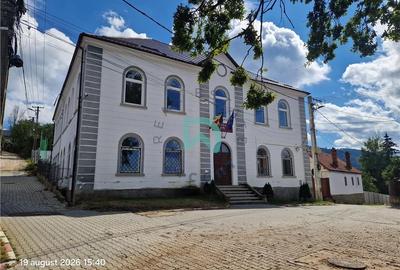 Spațiu comercial, de 556 mp, în Turcheș