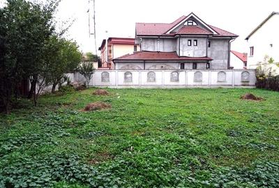 Teren intravilan de 670 mp, în Central