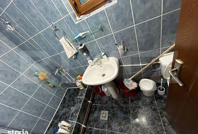 Casă cu 3 camere cu Teren 2638 Mp în Brănești - 1
