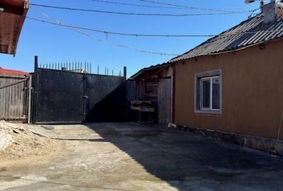 Casă cu 4 camere cu Teren 388 Mp în Palazu Mare - 15