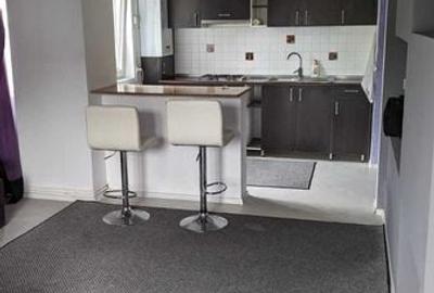 Apartament cu 2 camere în Micro 3