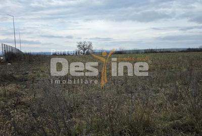 Teren de 4028 mp, în Central