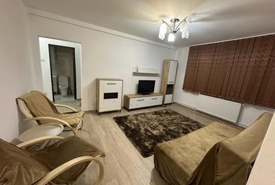 Apartament cu 3 camere decomandat în Central - 2