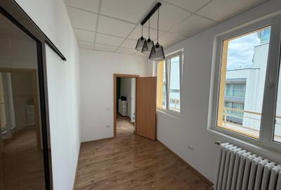 Apartament cu 3 camere nedecomandat în Calea Victoriei - 6