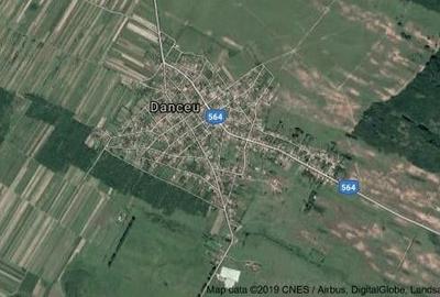 Teren de 70700 mp, în Jiana