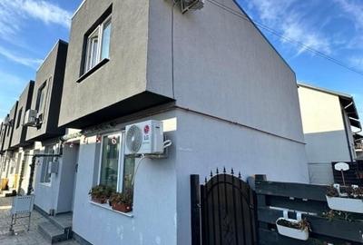 Casă cu 3 camere cu Garaj în Central