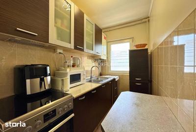 Apartament cu 2 camere în 22 Decembrie 1989