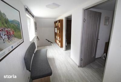 Casă cu 3 camere cu Teren 750 Mp în Ghelari - 1