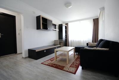 Apartament cu 4 camere decomandat, mobilat în Crângași