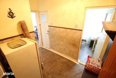 Apartament cu 2 camere semidecomandat în Micro 19