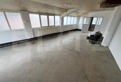 Spațiu comercial, de 220 mp, în Exterior Nord