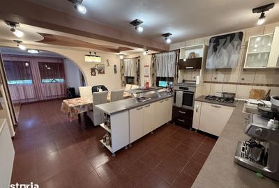 Casă cu 4 camere cu Teren 1700 Mp în Central - 13