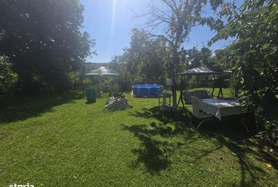 Casă cu 2 camere în Davidești