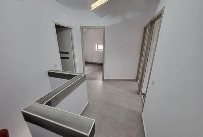 Casă cu 4 camere în Ultracentral