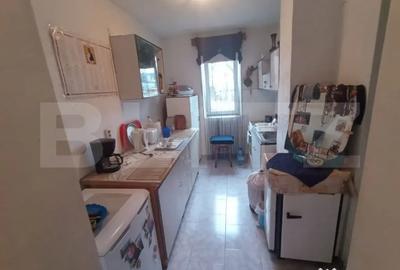 Apartament cu 2 camere decomandat în Industrială