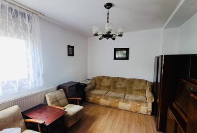 Casă cu 4 camere în Dumbrăvița - 7