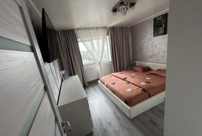 Apartament cu 3 camere decomandat în Exterior Vest - 7