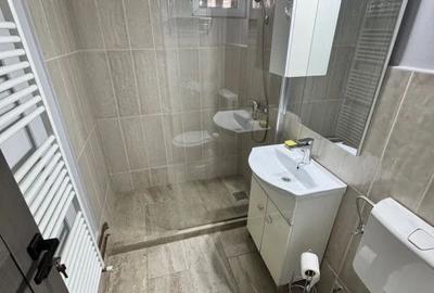 Apartament cu 2 camere semidecomandat, mobilat în 7 Noiembrie - 1