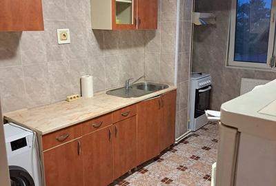 Garsonieră decomandată în Badea Cârțan