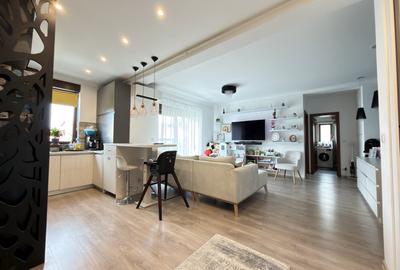 Apartament cu 3 camere semidecomandat, mobilat în Giroc - 2
