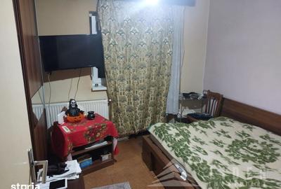 Apartament cu 4 camere decomandat în Gruia - 1
