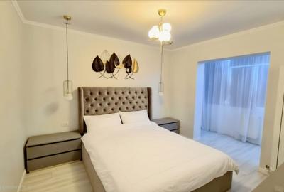 Apartament cu 2 camere decomandat, mobilat în Casa de Cultură