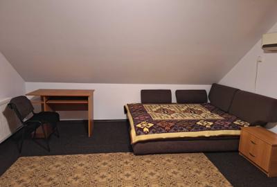 Apartament cu 2 camere decomandat în Central - 4