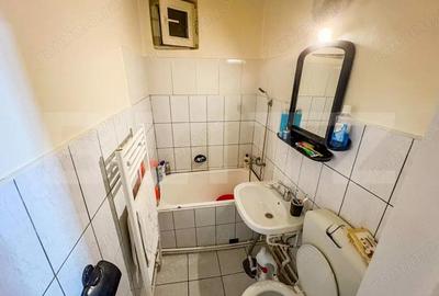 Apartament cu 3 camere decomandat în Central - 3