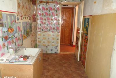 Apartament cu 2 camere decomandat în Fortuna