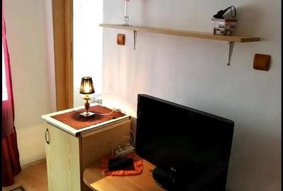 Garsonieră decomandată în Complex Studențesc