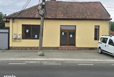 Spațiu comercial, de 90 mp, în Alfa